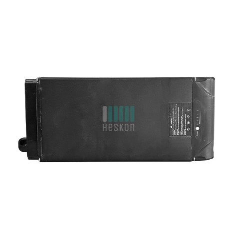 Phylion XH370-10J 37v (RAP) boven